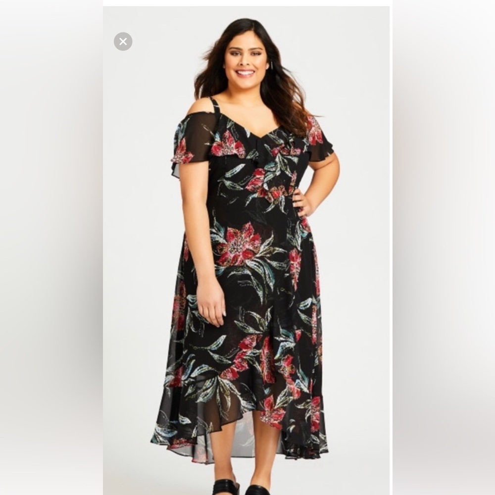 NWT Avenue Black Floral High Low Dress